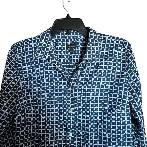 Talbots Top Womens Medium Blue White Print Button Up Cotton Shirt Blouse - Picture 2 of 8